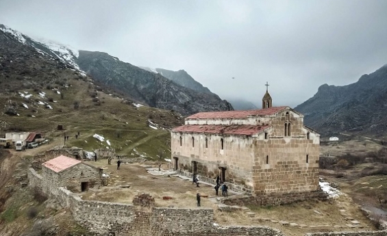 Миф и правда еще об одном албанском монастыре Агоглан (Цицернаванк)!
