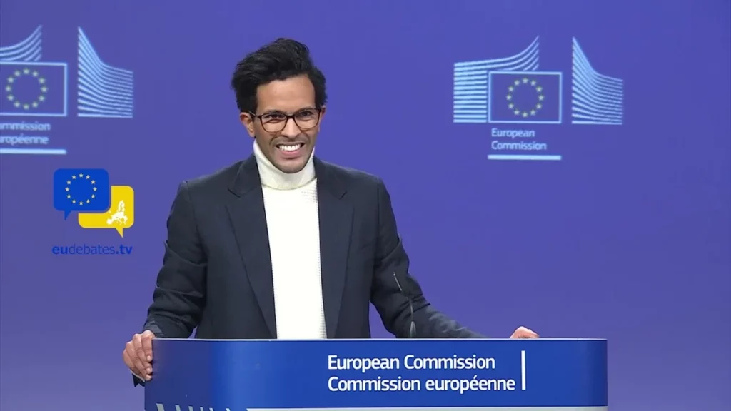 uyQKXuGUASSZFZEIiEfLXkjNAShtp