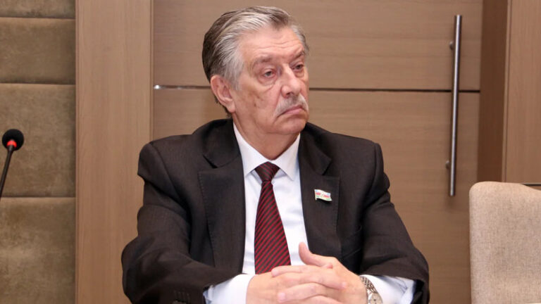 fbdbcafccdbf untitled