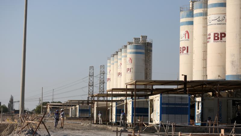 İran atomstansiyasi