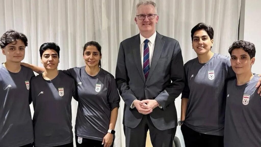 İran qadin futbol oy Avstraliyada