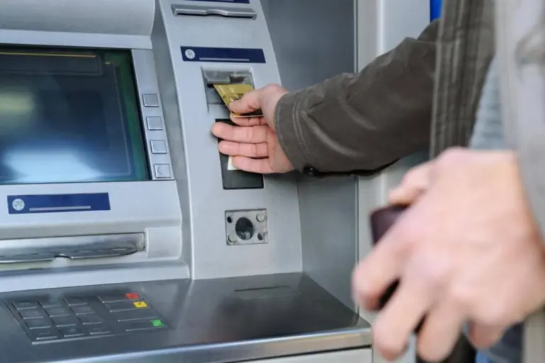 ZPQbrAbrPnCJyEntYviqQYmvQwlvXEKDJF