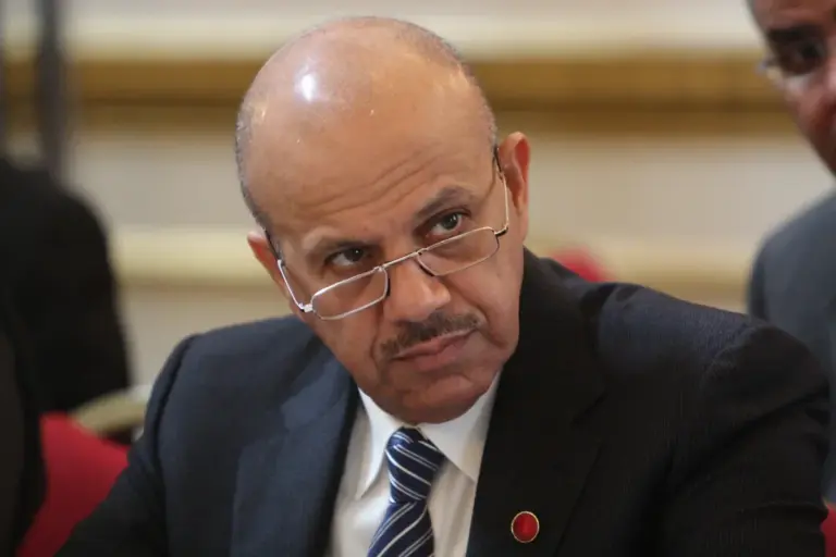 HDGDdRuPbJYRTuczEpFpqYSnURjPghIFeL