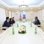 PuOiINqILwbSxuFstoSiJLYWIiAKXDSw