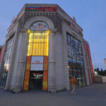 Tinderyol Baku geyim magaza