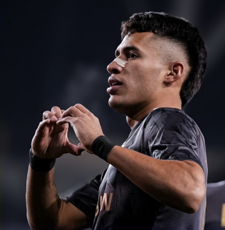 kamilo duran qarabag ayntraxt