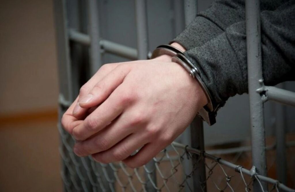 lishenie svobody za alimenty x