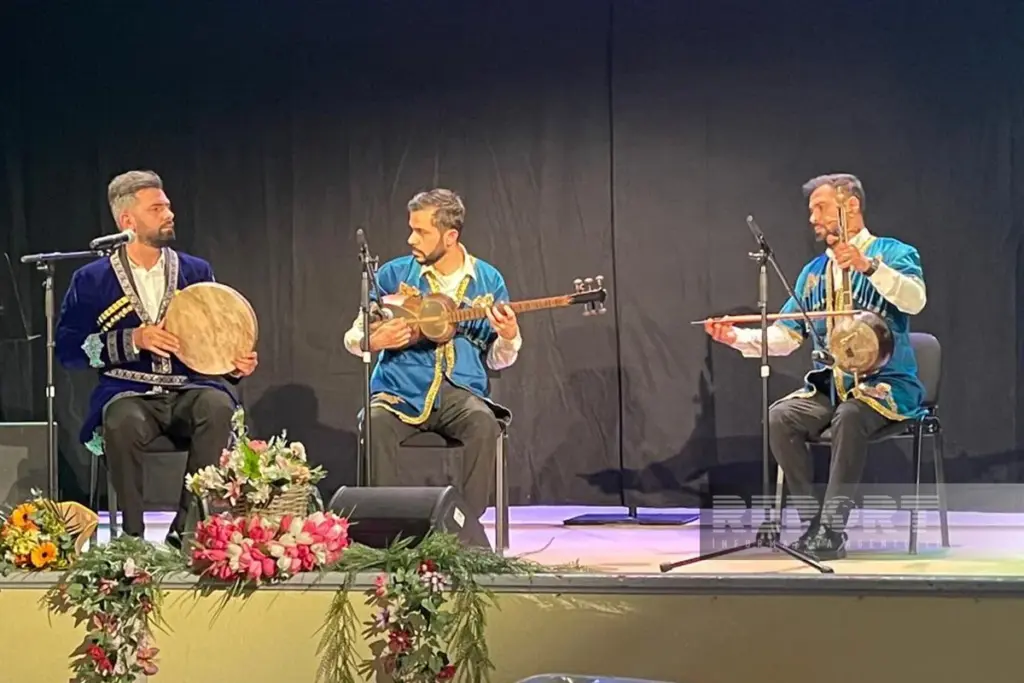 nLJmbMukxuwOTYeEpNRiYeKVYhGsIiGPkEkx