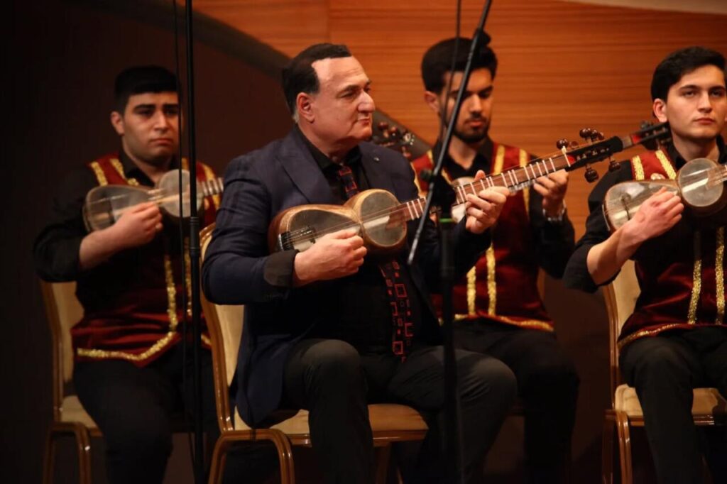 xalq chalgi aletleri