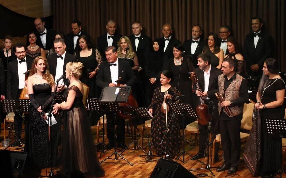 az tur dostluq konserti