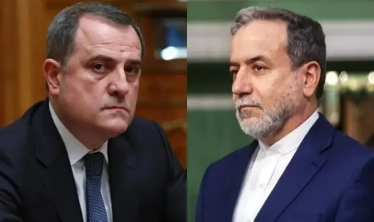 ceyhun bayramov ve abbas eraqci telefonla danisib