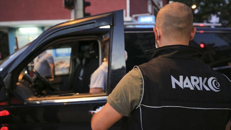Narkotik polis