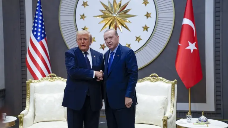 Tramp Ərdoğan NATO Görüş
