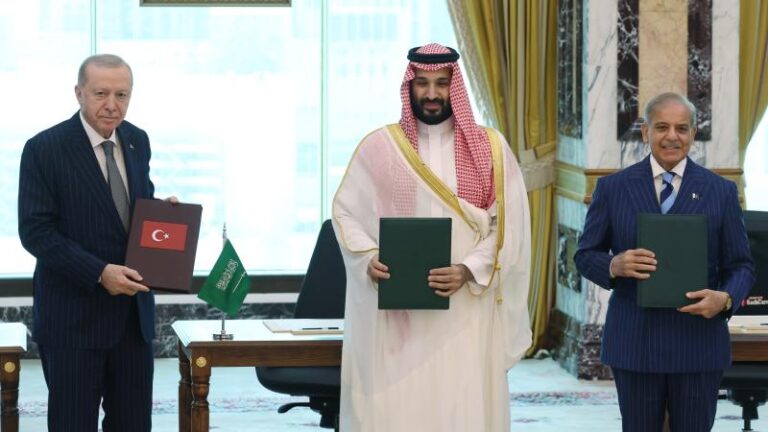 Erdogan Saudiyye Arabistan Mehemmed bin Salman və Pakistan Shahbaz Sherif